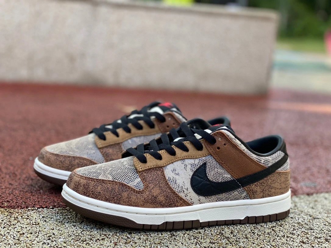Nike SB Dunk Low