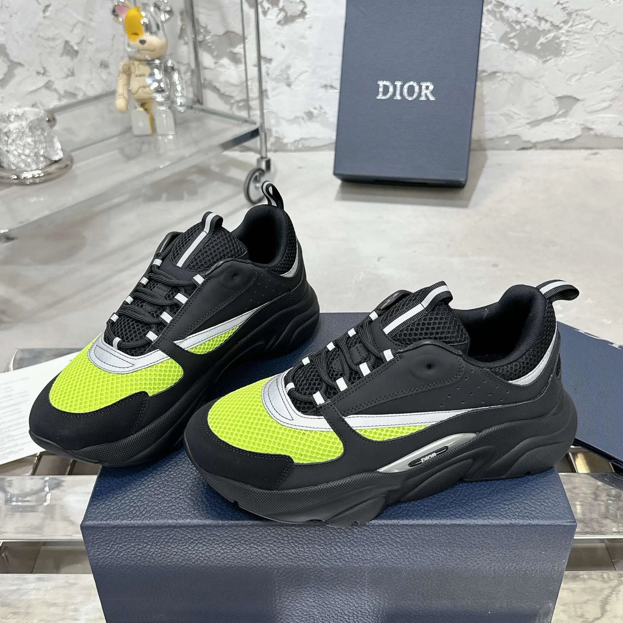 Dior B22 Sneaker Black Fluorescent Yellow