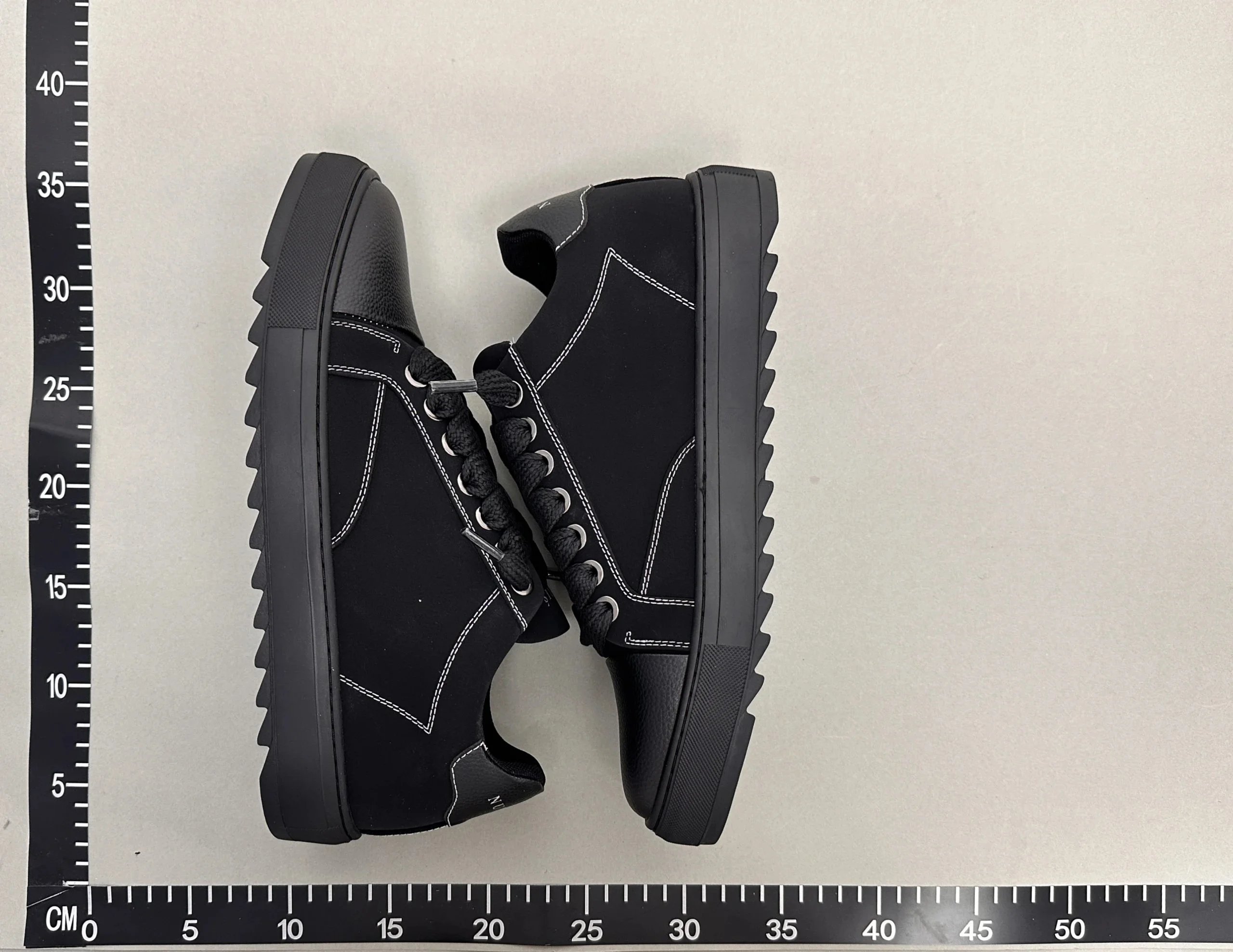 Off‑White sneakers - rep buty
