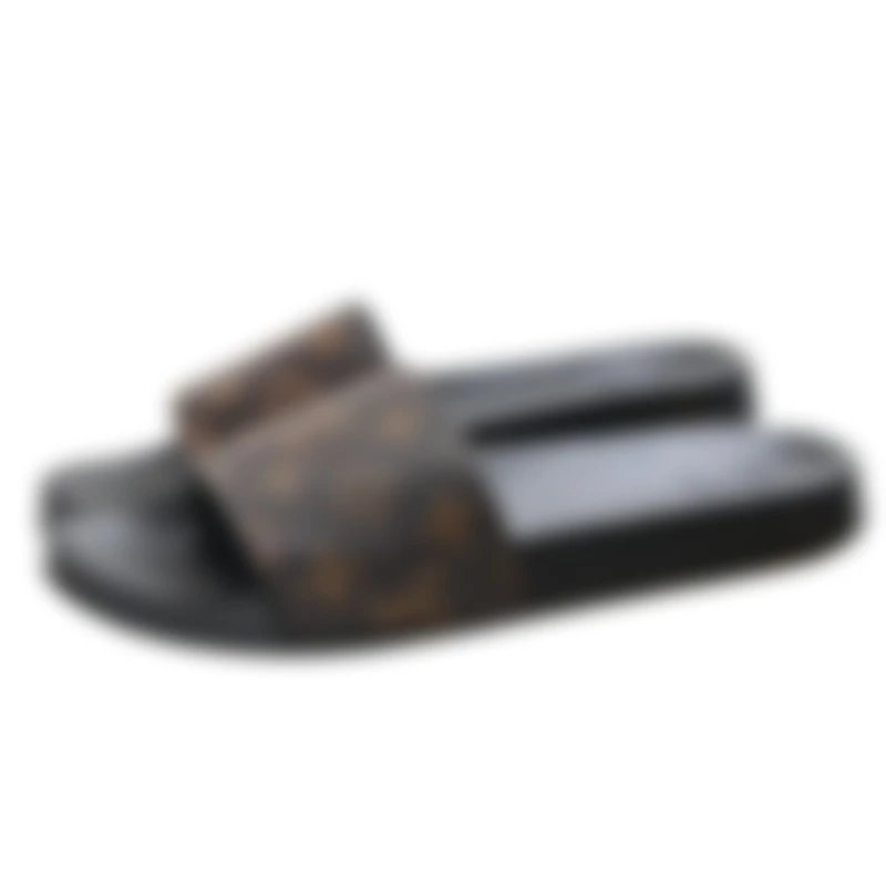 Louis Vuitton Slippers