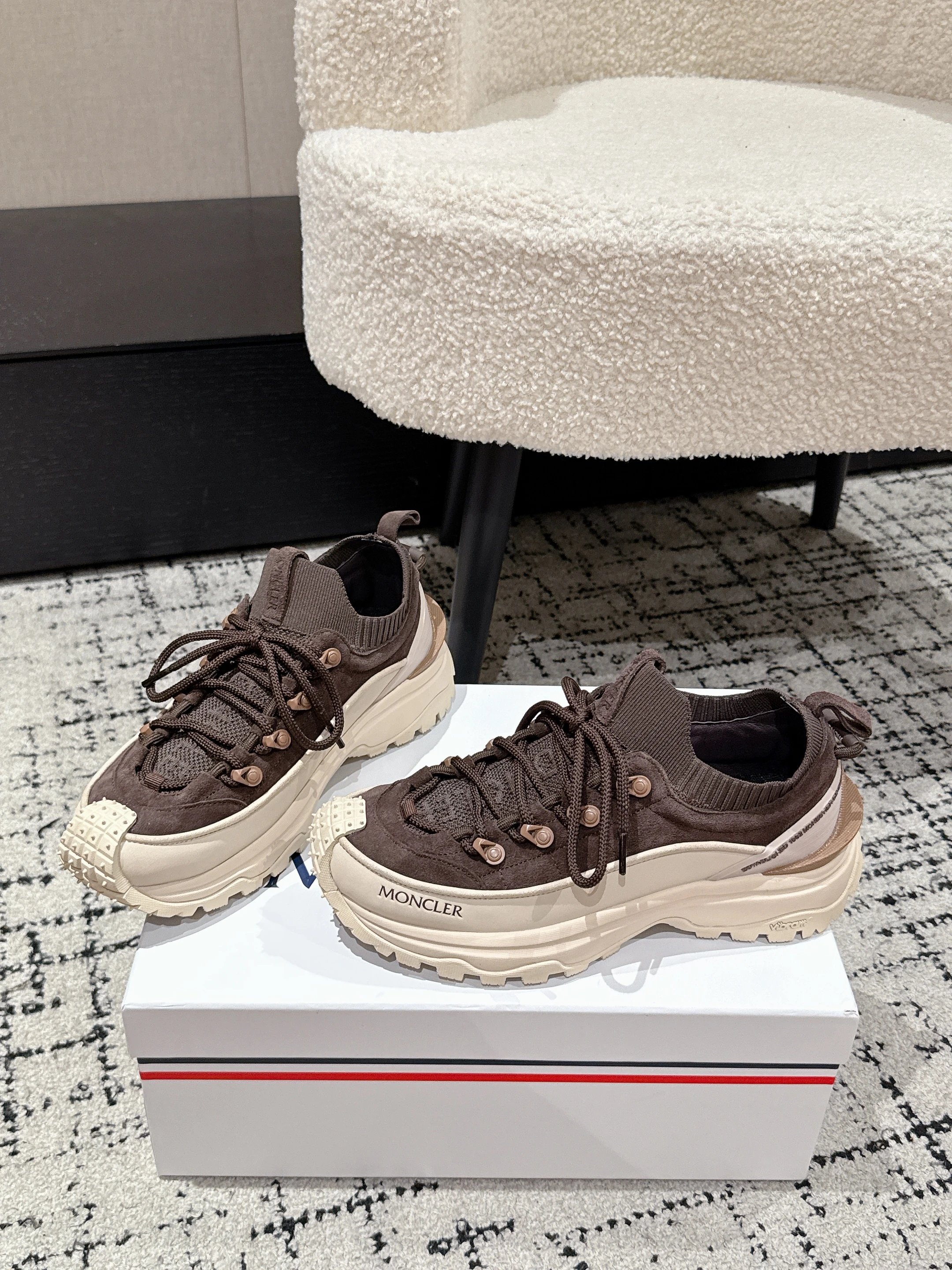 Dolce & Gabbana Trailgrip Lite 3 Altive Hiking Shoe photo 2