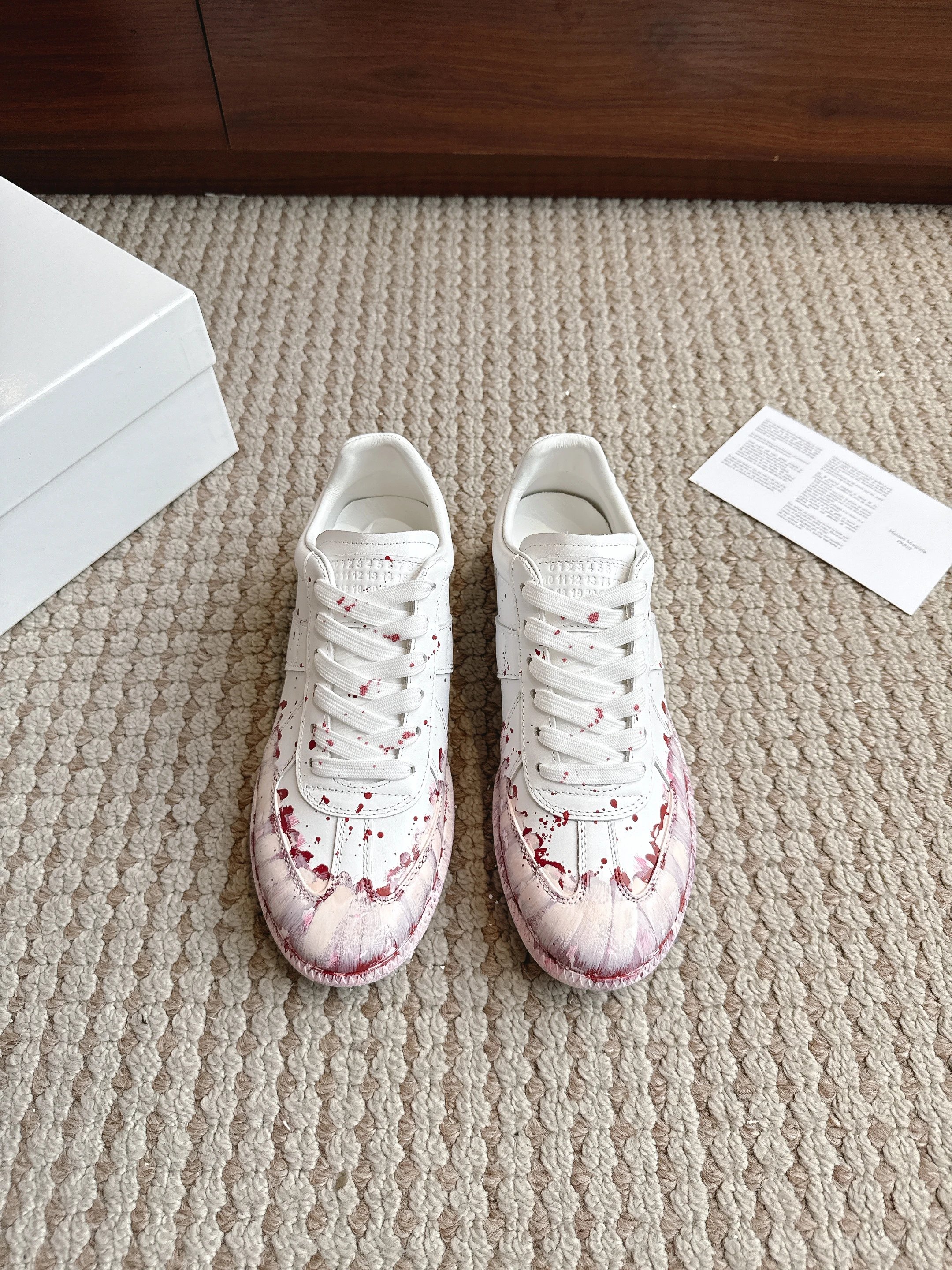LV x MM6 33