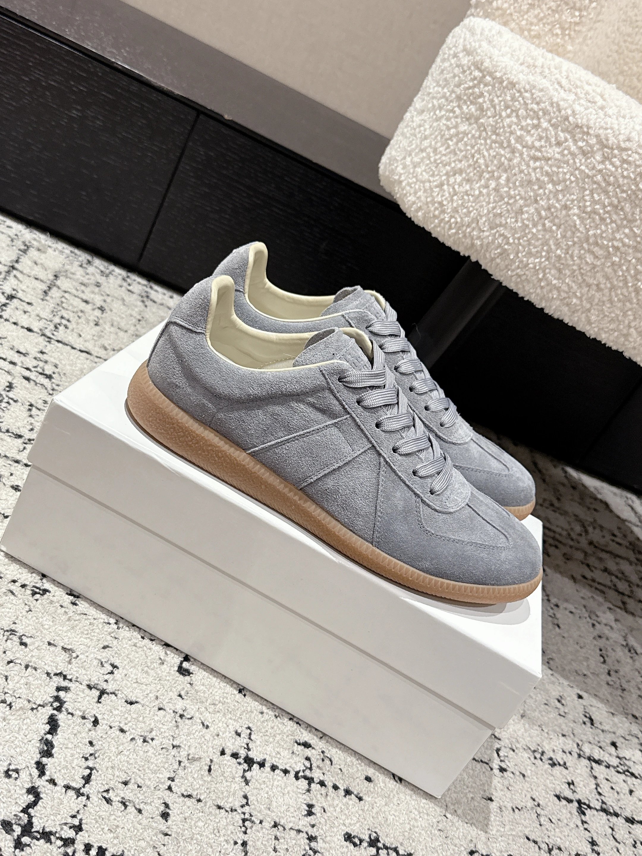 Maison Margiela Replica Suede Low Sneakers Grey