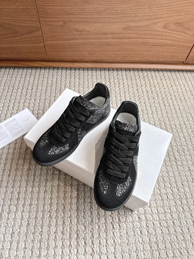 MM6 Maison Margiela Sneakers German Training product detail image 46