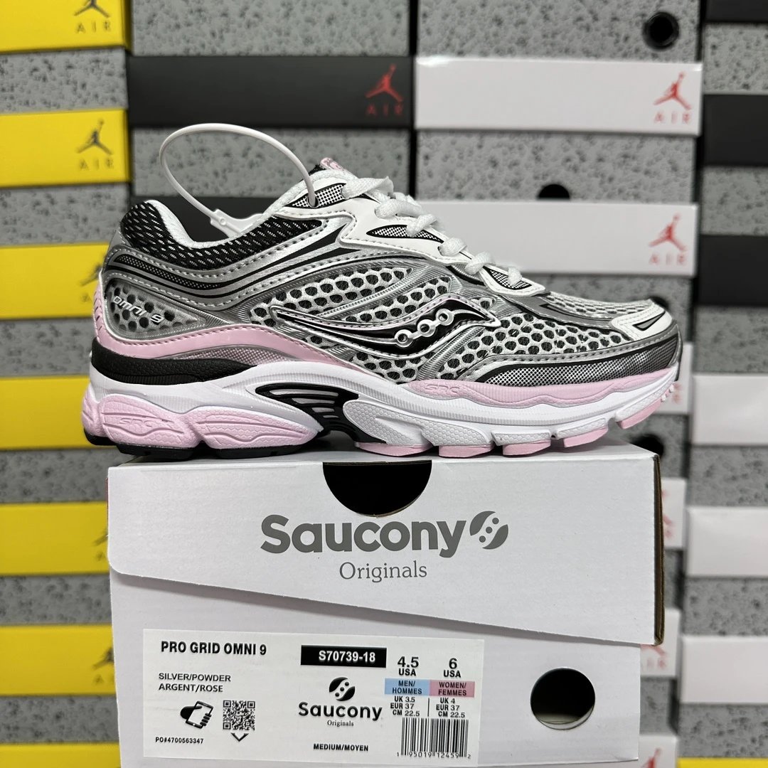 Saucony ProGrid Omni 9 Silver / Powder Rose Running Shoes