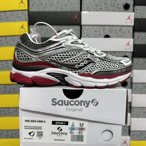 Saucony Pro Grid Omni 9 White / Black / Burgundy Running Shoes - 1