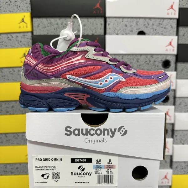 Saucony Pro Grid Omni 9 Magenta / Purple Running Shoes - 1