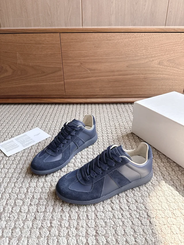 MM6 Maison Margiela Sneakers German Training product detail image 100