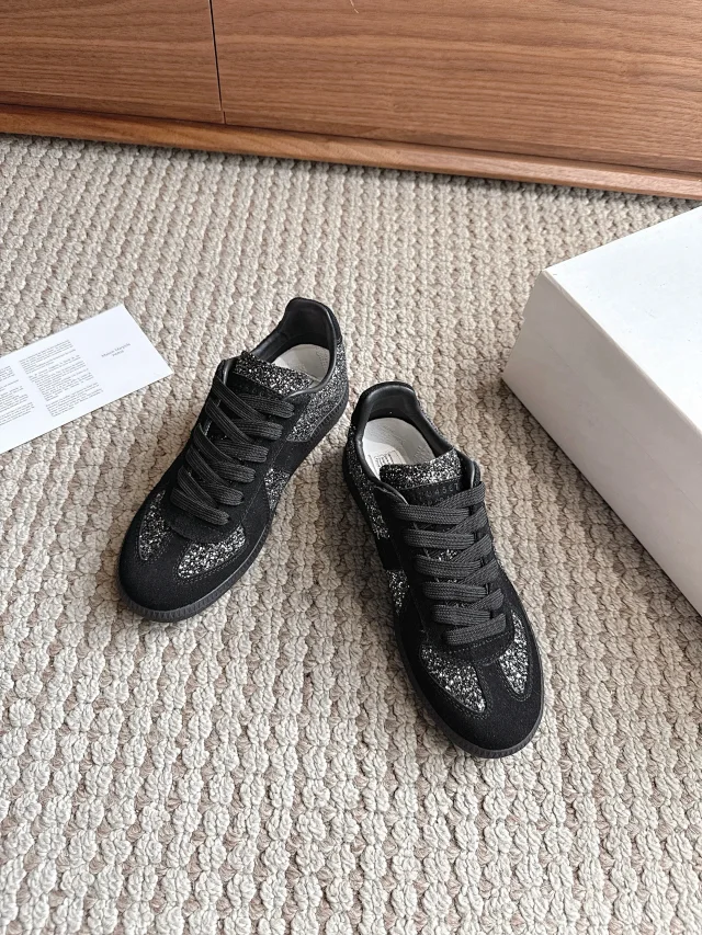 MM6 Maison Margiela Sneakers German Training product detail image 45