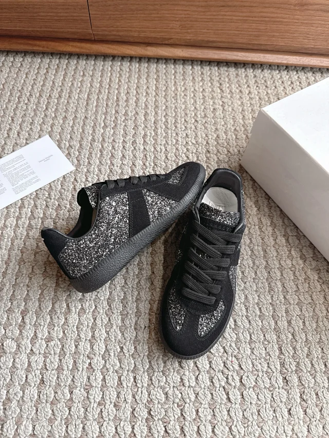 MM6 Maison Margiela Sneakers German Training product detail image 52