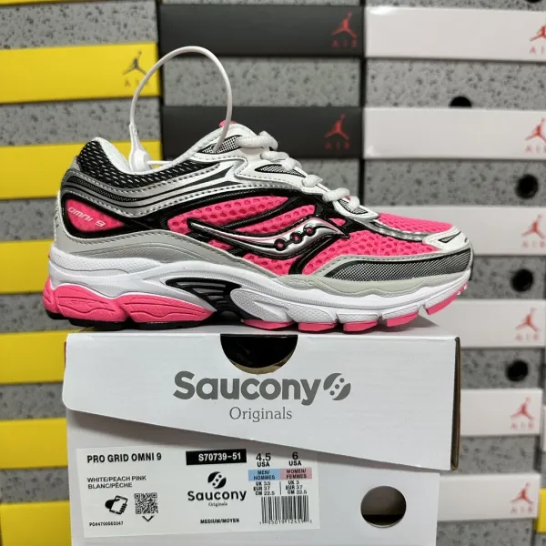 Saucony ProGrid Omni 9 White / Peach Pink Running Shoes - 1