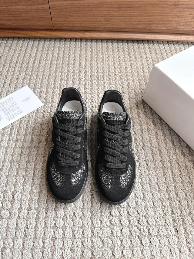 MM6 Maison Margiela Sneakers German Training product detail image 44