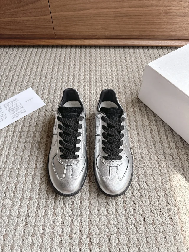 MM6 Maison Margiela Sneakers German Training product detail image 80