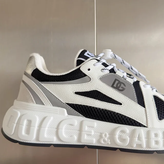 Dolce & Gabbana Sneakers Chunky mesh with logo-embossed sole product detail image 35