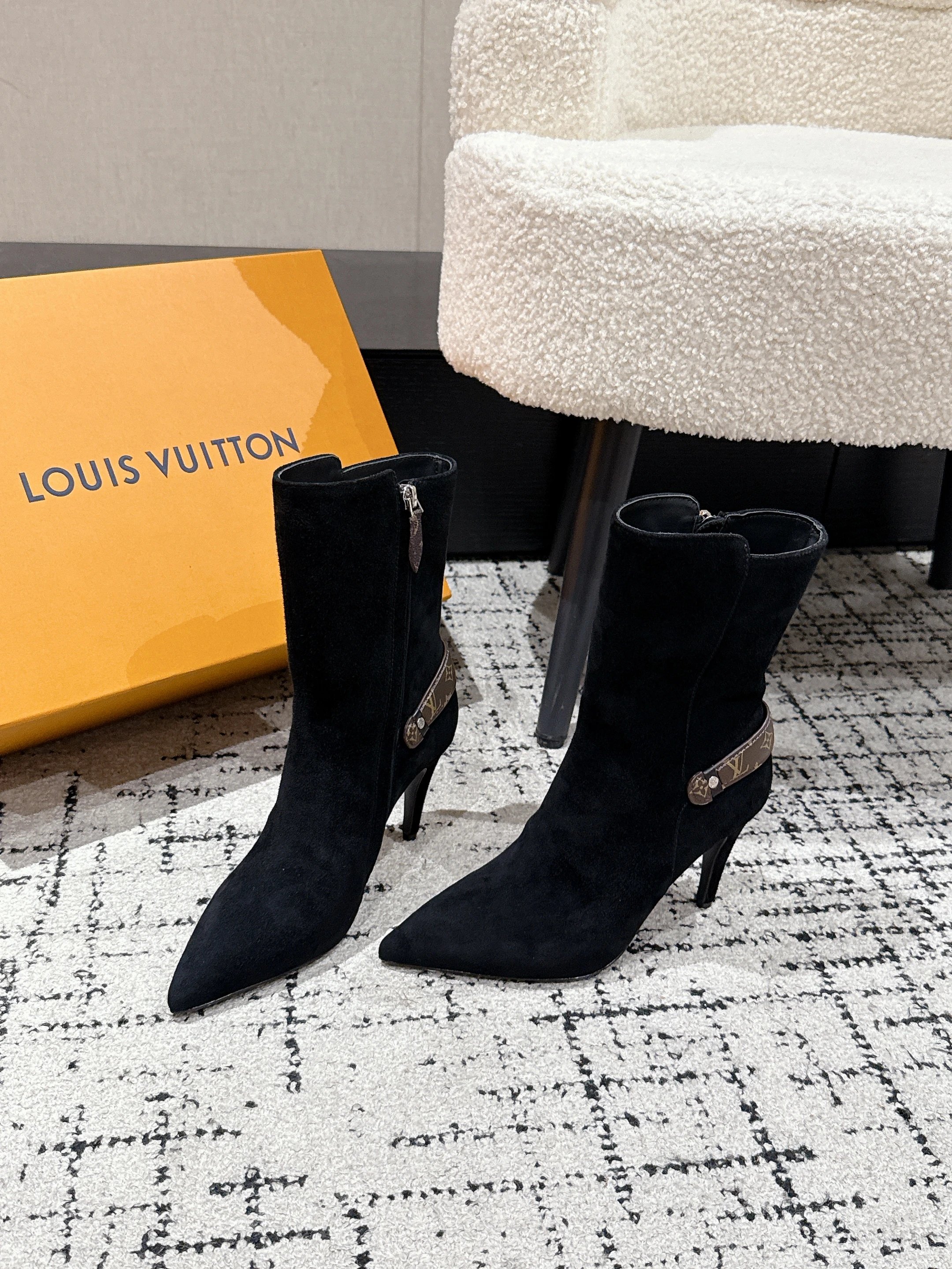 Louis Vuitton Legacy Boots 2