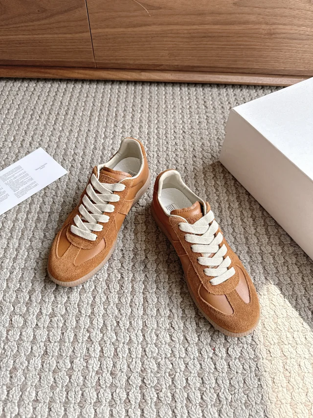 MM6 Maison Margiela Sneakers German Training product detail image 90