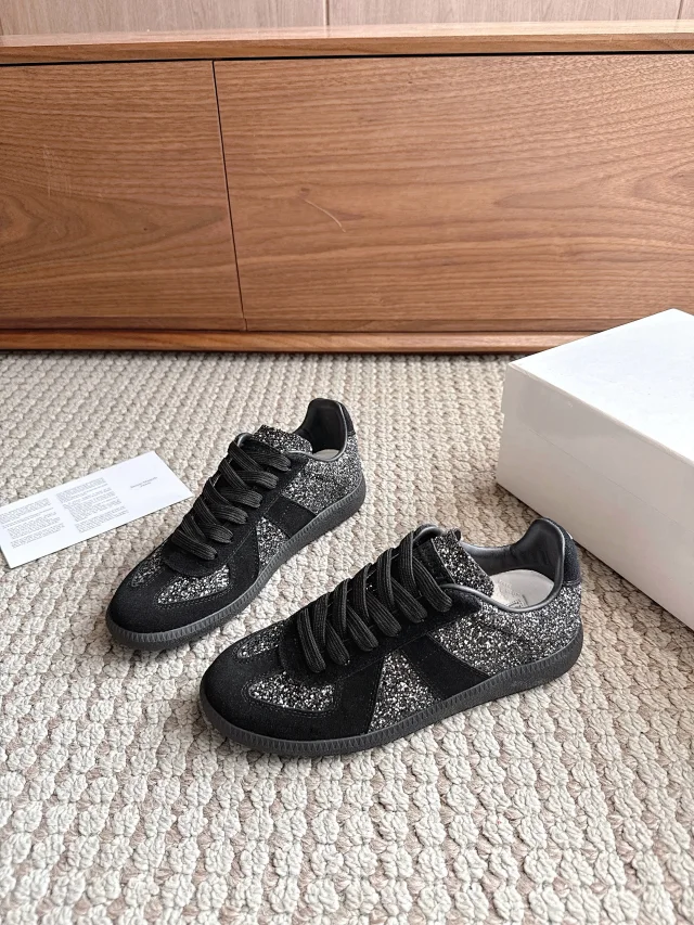 MM6 Maison Margiela Sneakers German Training product detail image 50