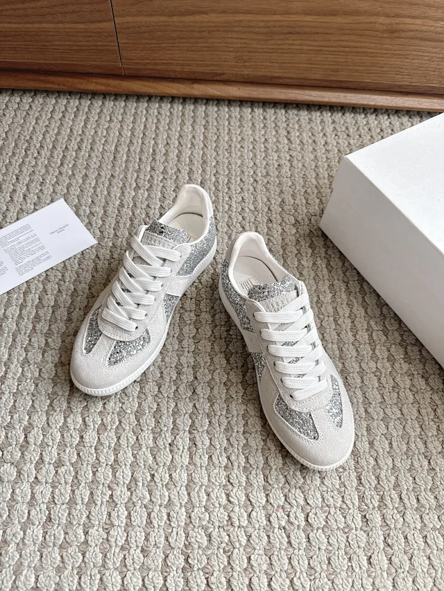 MM6 Maison Margiela Sneakers German Training product detail image 54