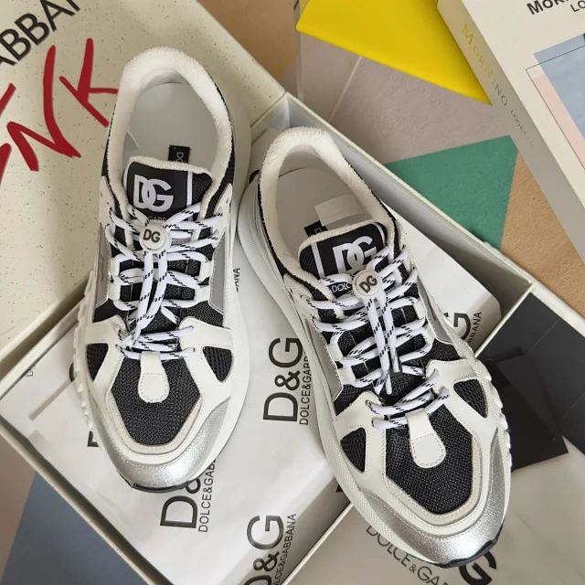 Dolce & Gabbana Sneakers Chunky mesh with logo-embossed sole product detail image 28