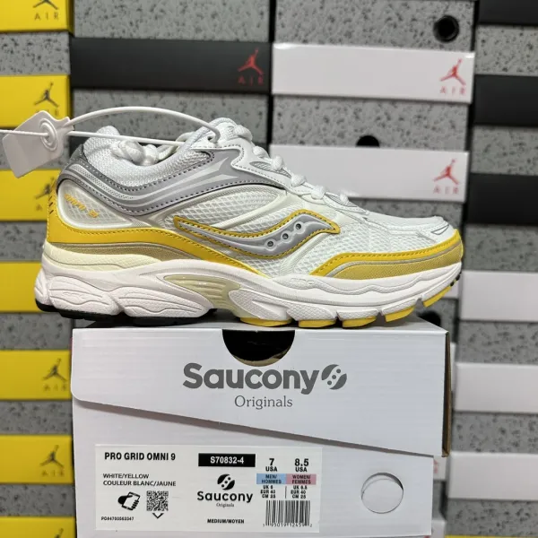 Saucony Pro Grid Omni 9 White / Yellow Running Shoes - 1