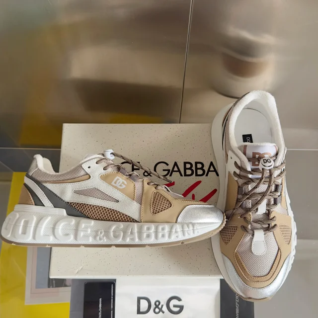 Dolce & Gabbana Sneakers Chunky mesh with logo-embossed sole product detail image 20