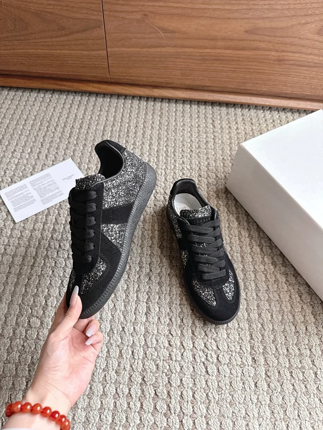 MM6 Maison Margiela Sneakers German Training product detail image 51