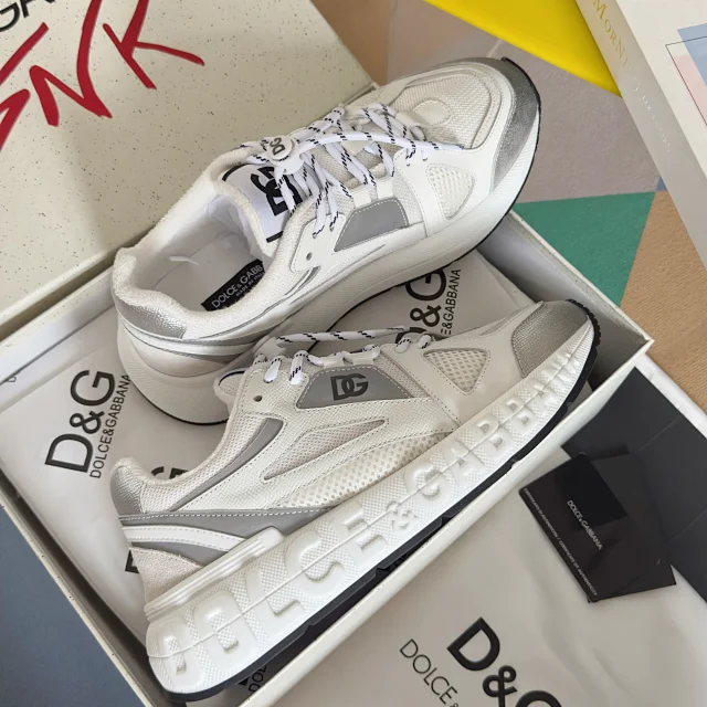 Dolce & Gabbana Sneakers Chunky mesh with logo-embossed sole product detail image 13