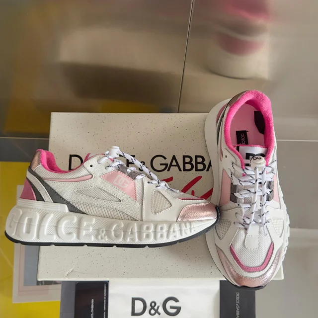 Dolce & Gabbana Sneakers Chunky mesh with logo-embossed sole product detail image 47