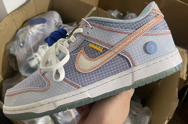 TOP B Bare Shoes Dunk Los Angeles Limited Edition DJ9649