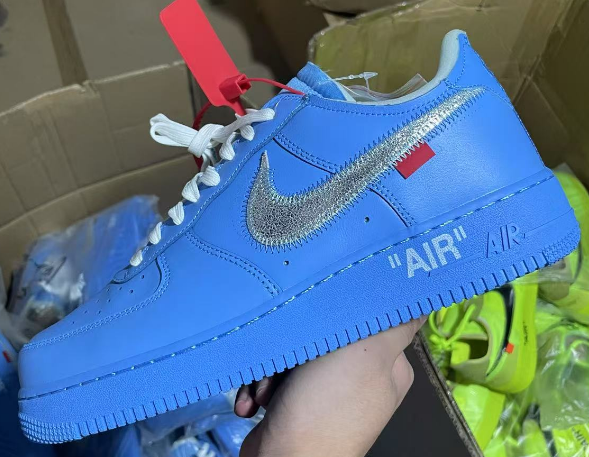 TOP B Bare Shoes OW Air Force Blue Art Museum CI1173 400
