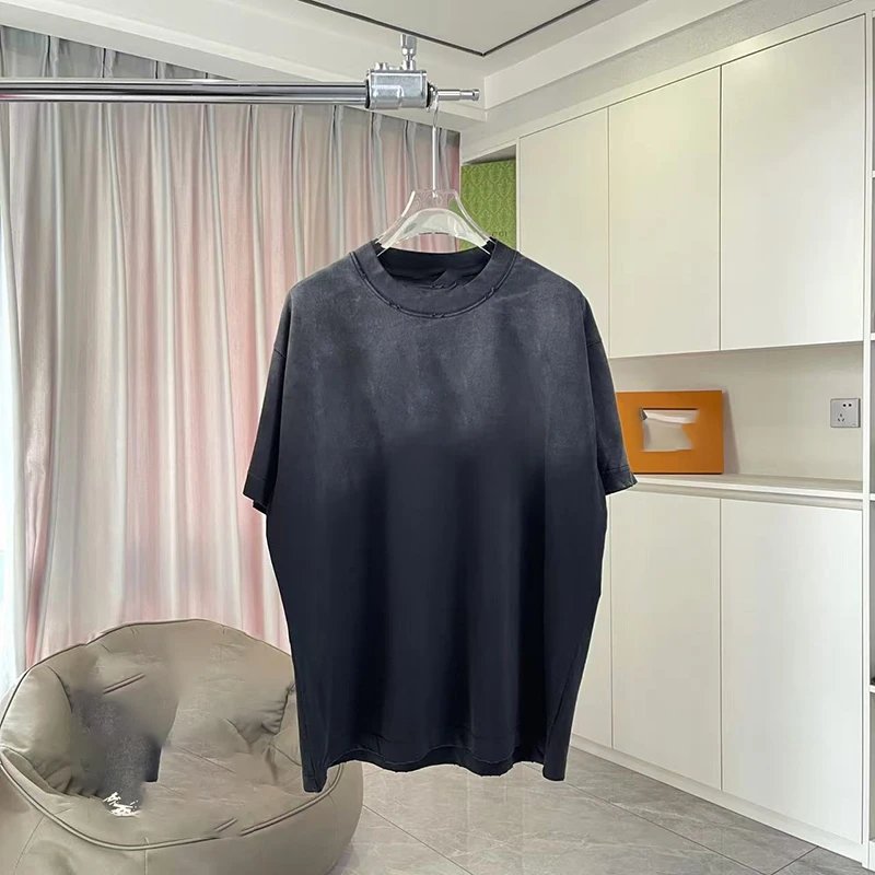 Gradient Black