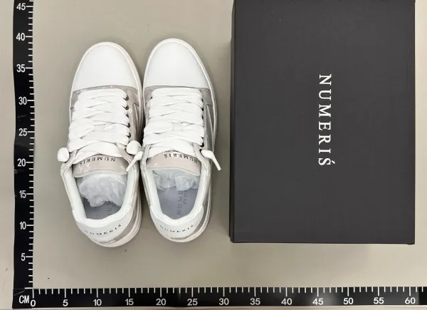 Design Polka Dot Denim Sneakers Black and White - 5