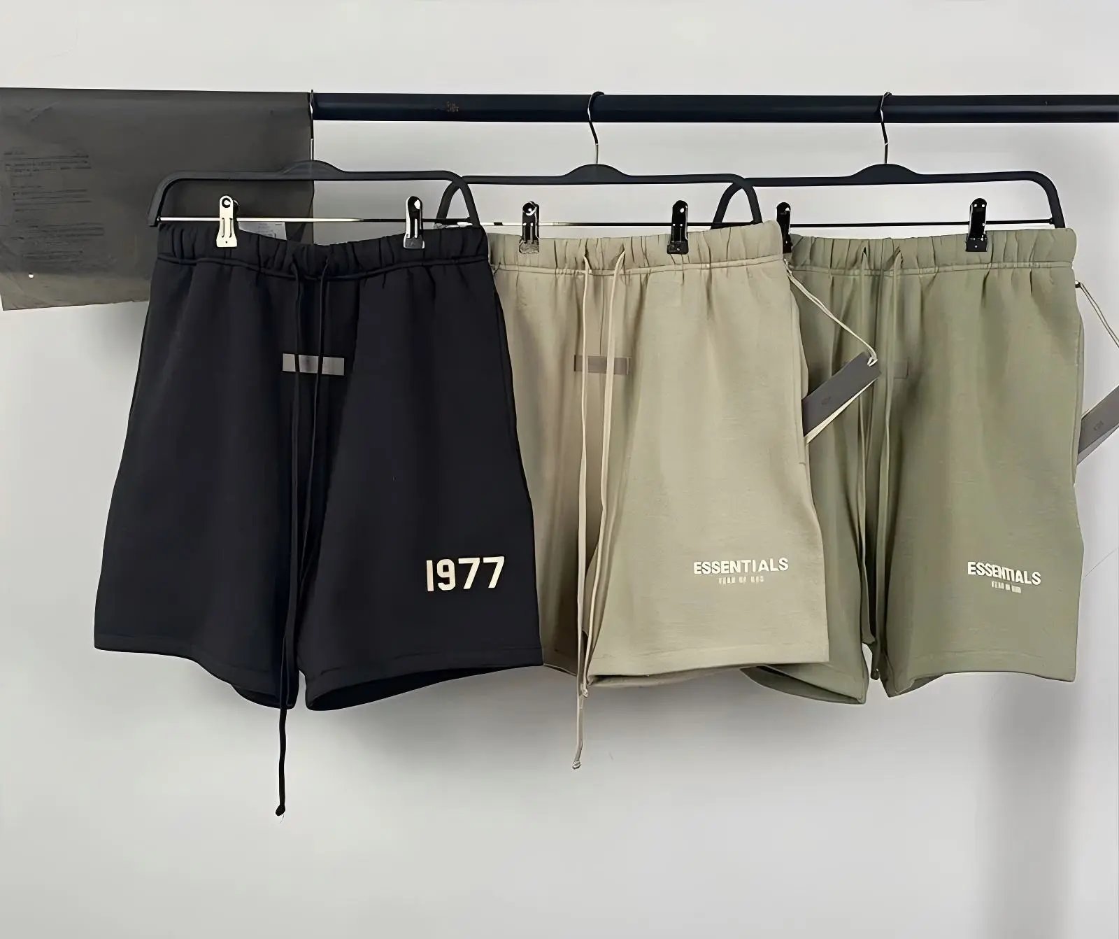 FEAR OF GOD ESSENTIALS 1977 SH