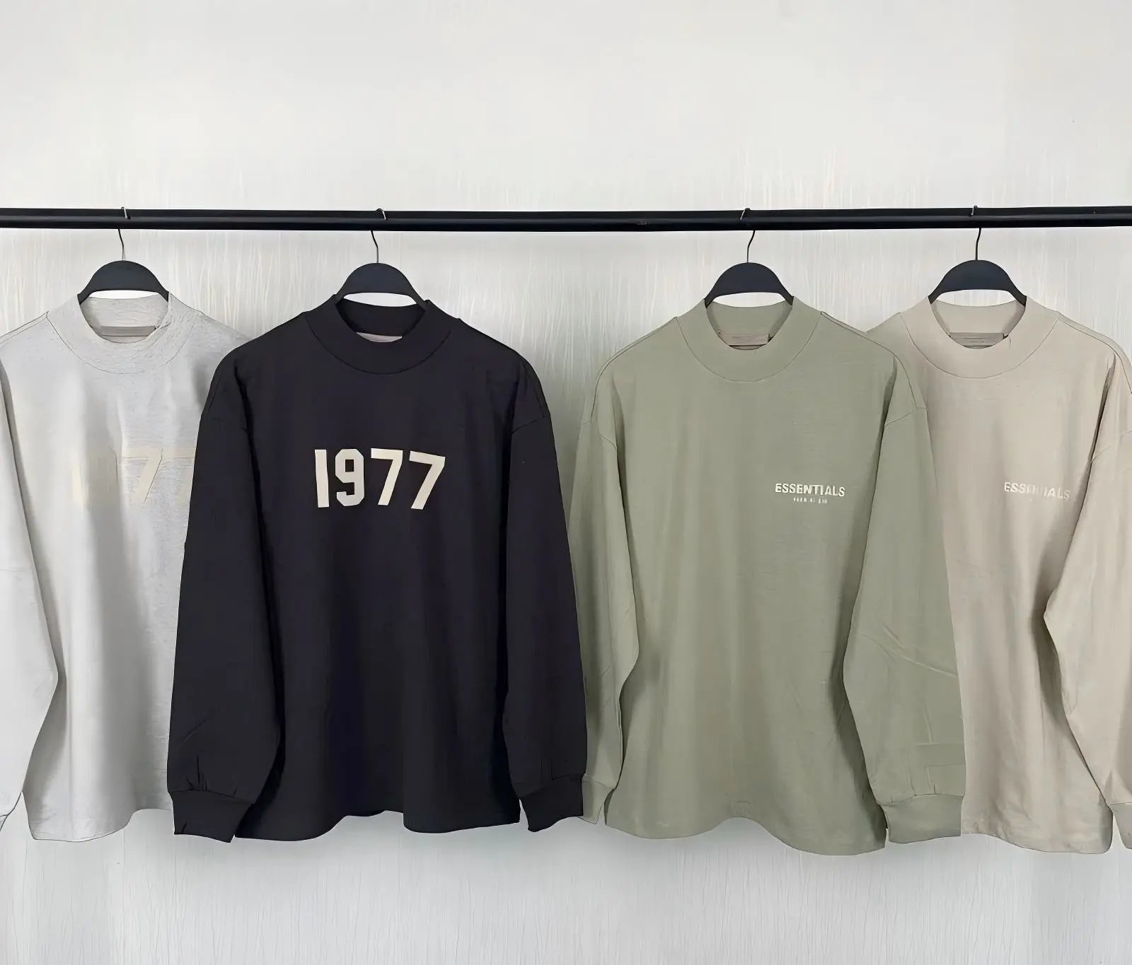 Fear of God Essentials - 1977