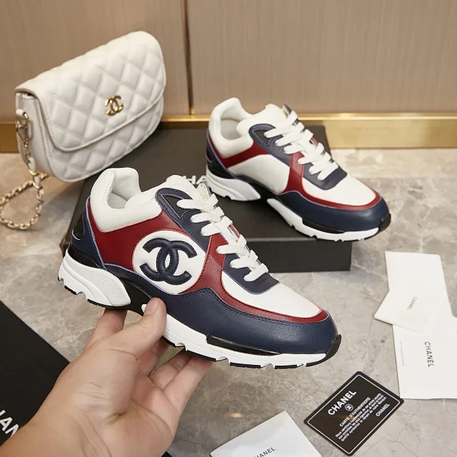 Chanel Sneakers Chunky lace-up with interlocking CC logo product detail image 44