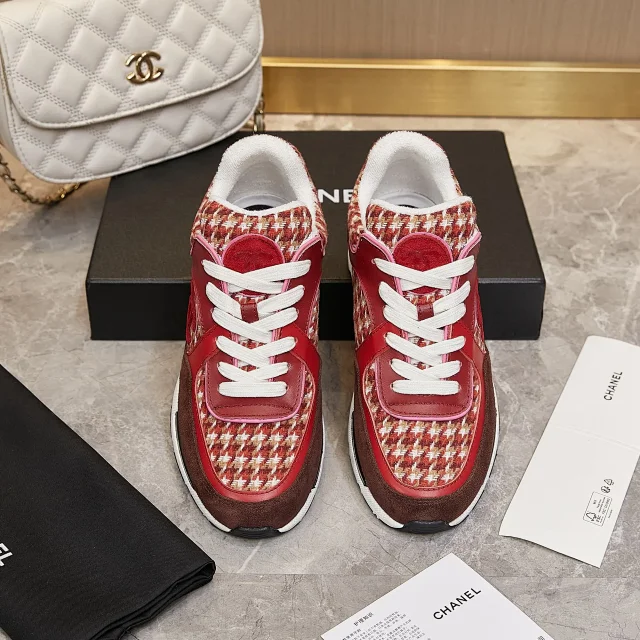 Chanel Sneakers Chunky lace-up with interlocking CC logo product detail image 22