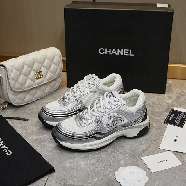 Chanel Sneakers Chunky lace-up with interlocking CC logo product detail image 35
