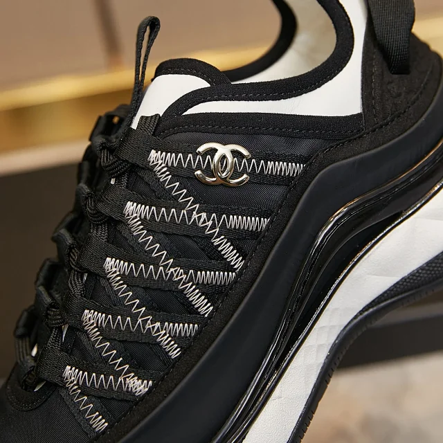 Chanel Sneakers Chunky lace-up with interlocking CC logo product detail image 31