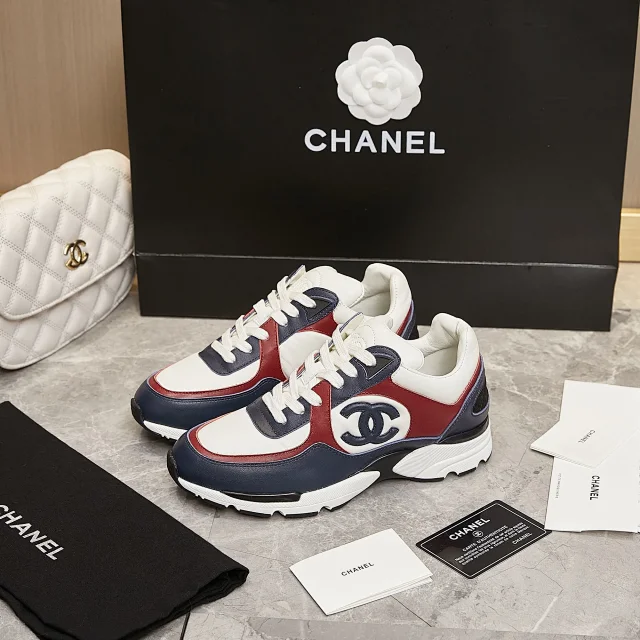 Chanel Sneakers Chunky lace-up with interlocking CC logo product detail image 43