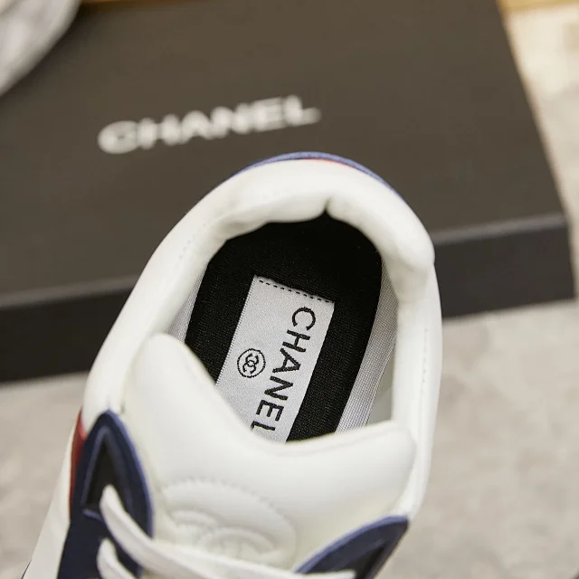 Chanel Sneakers Chunky lace-up with interlocking CC logo product detail image 48