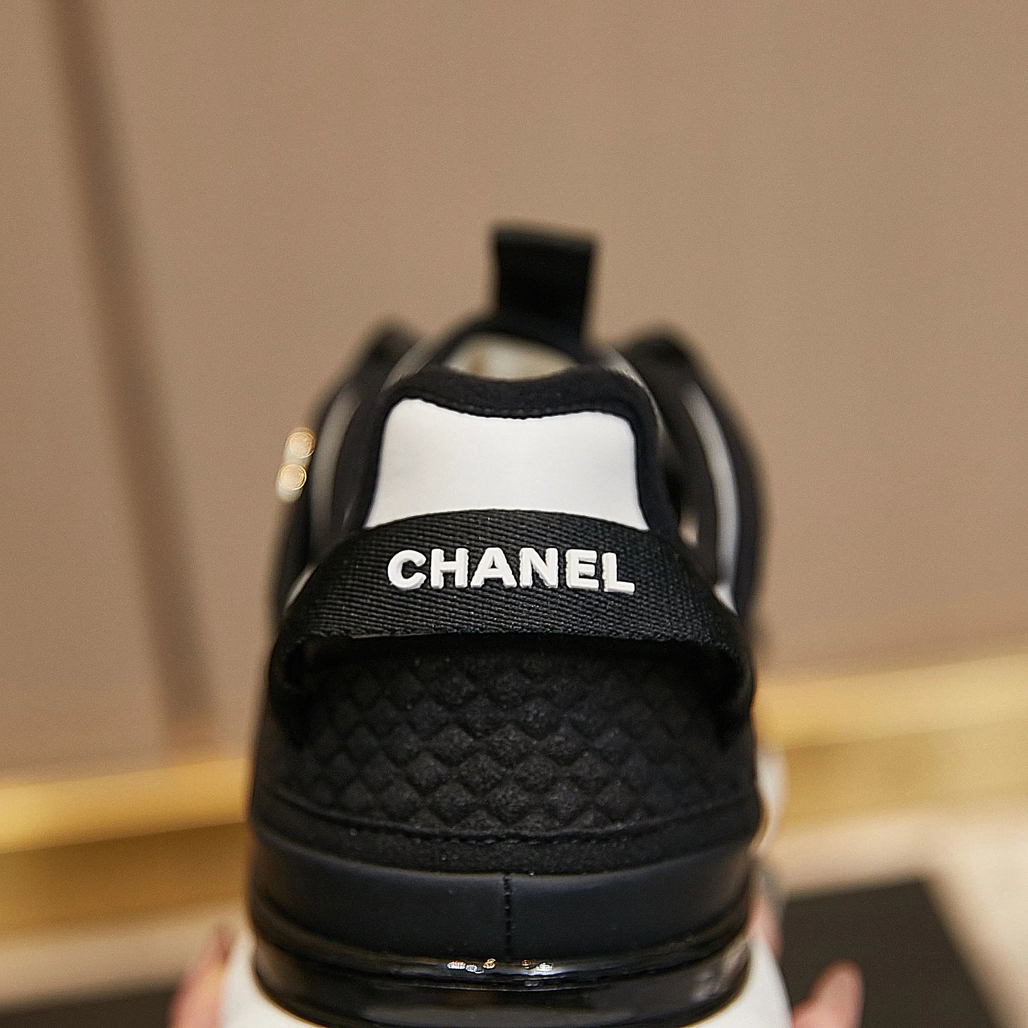 Chanel CC Runner Pink and Burgundy Leather Sneakers - 32