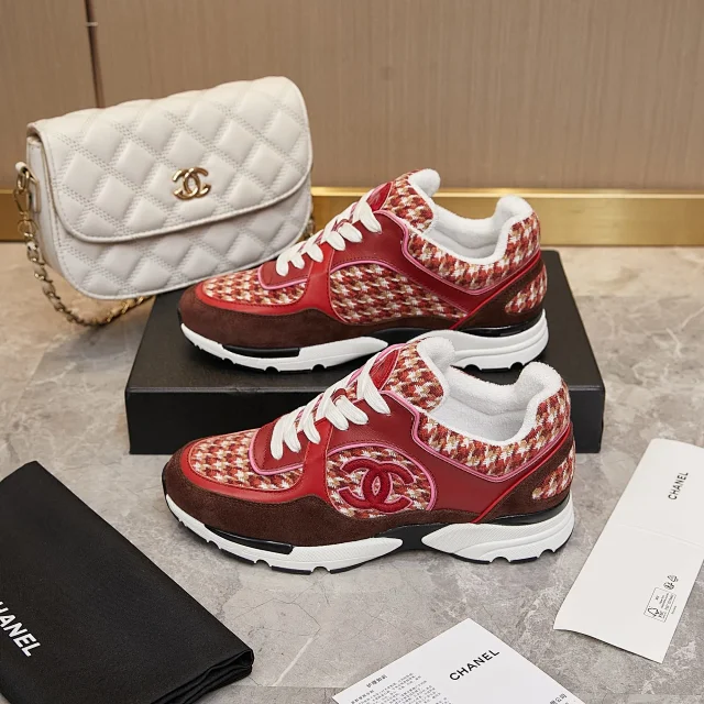 Chanel Sneakers Chunky lace-up with interlocking CC logo product detail image 21