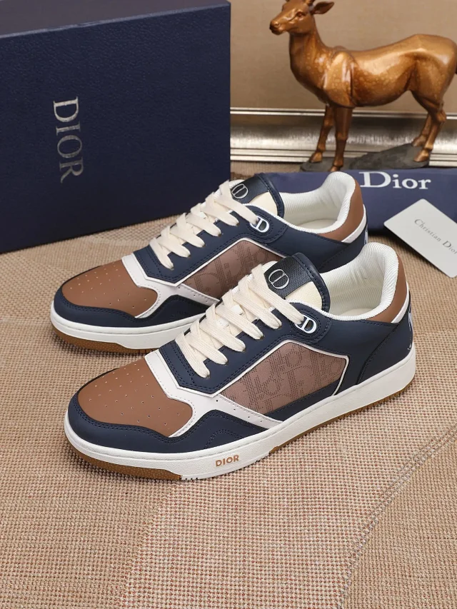 Dior Sneakers B27 low-top with Oblique side panels product detail image 22