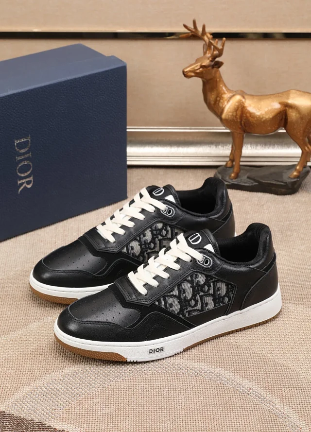 Dior Sneakers B27 low-top with Oblique side panels product detail image 30