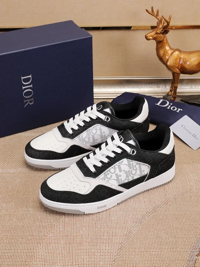 Dior Sneakers B27 low-top with Oblique side panels product detail image 19