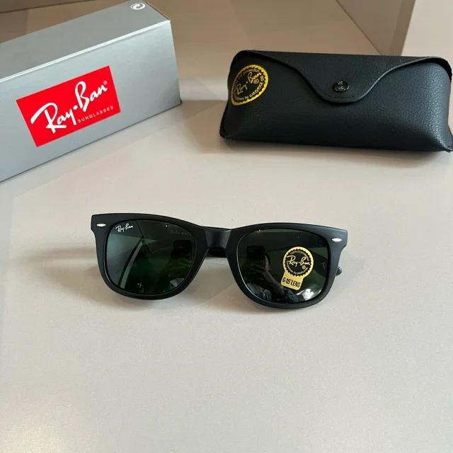 Louis Vuitton Eyewear Sunglasses product detail image 65