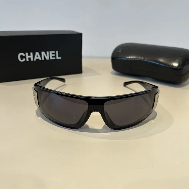 Louis Vuitton Eyewear Sunglasses product detail image 73
