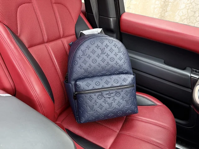 Louis Vuitton Backpacks Monogram and Damier Check Backpack Styles product detail image 1