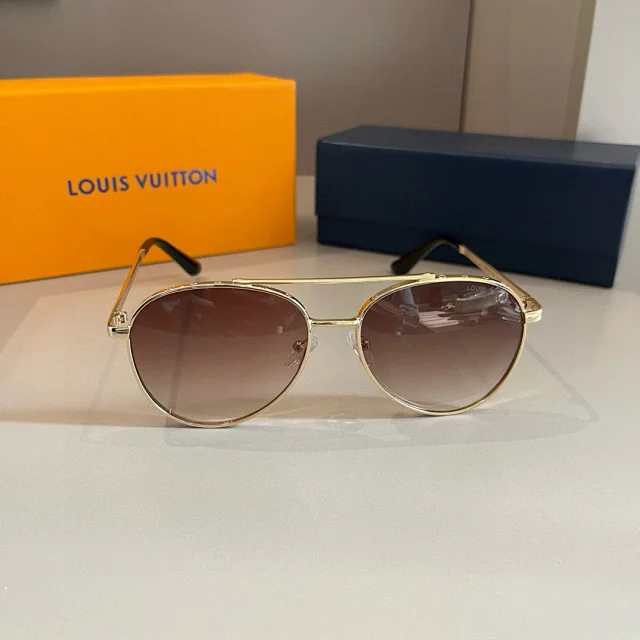 Louis Vuitton Eyewear Sunglasses product detail image 23