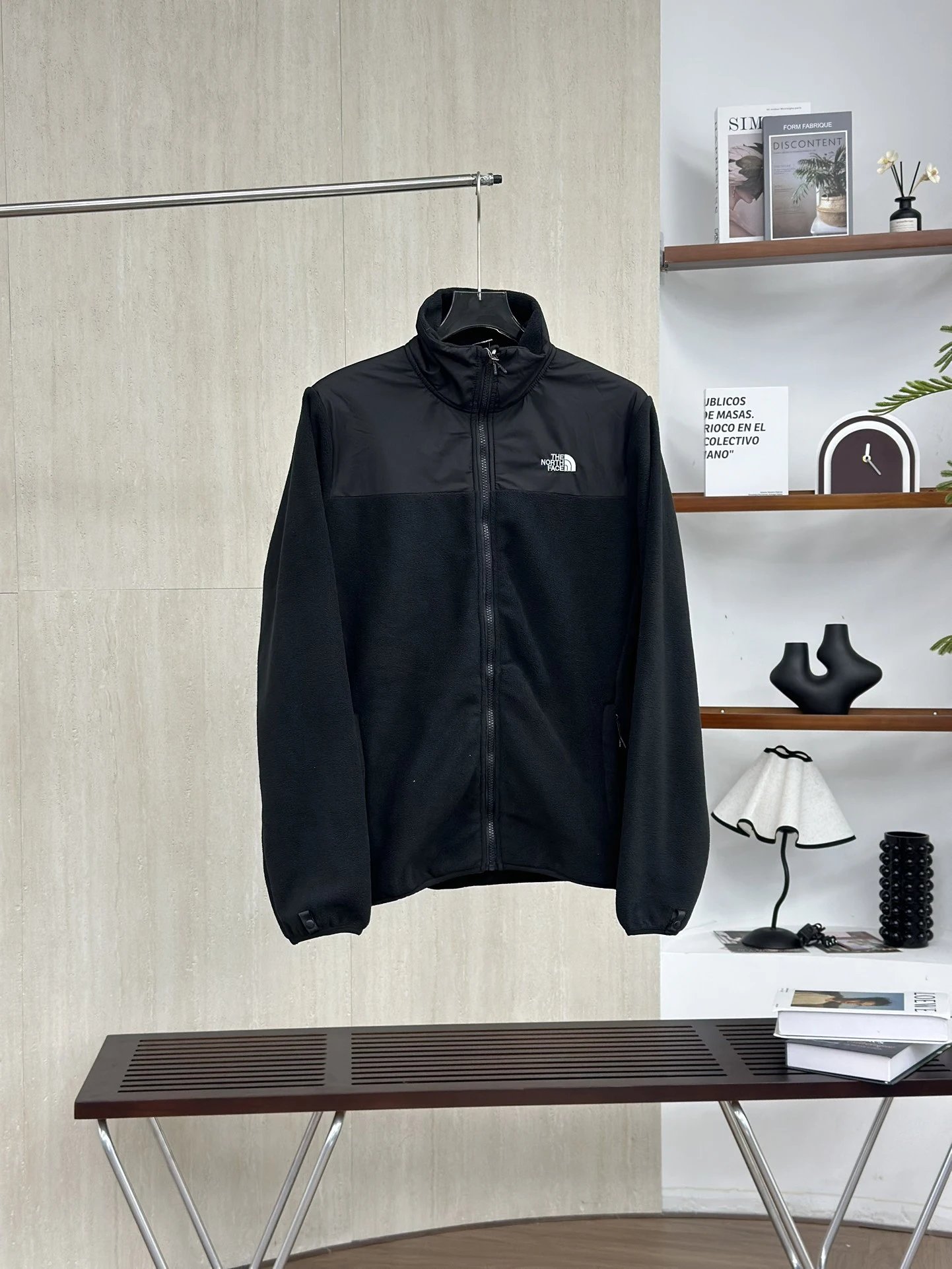 Product view 24